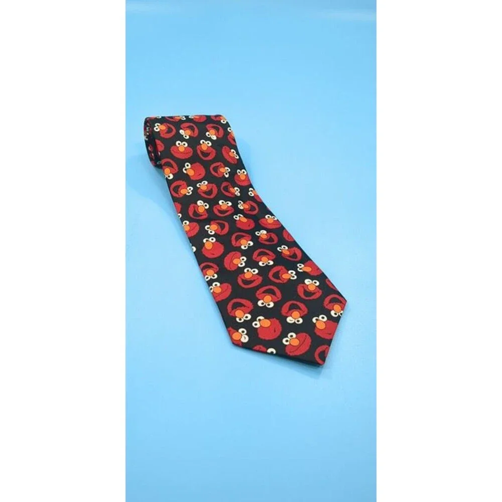 Sesame Street Elmo Allover Print Red Black Mens Tie Necktie 57 inch Vintage